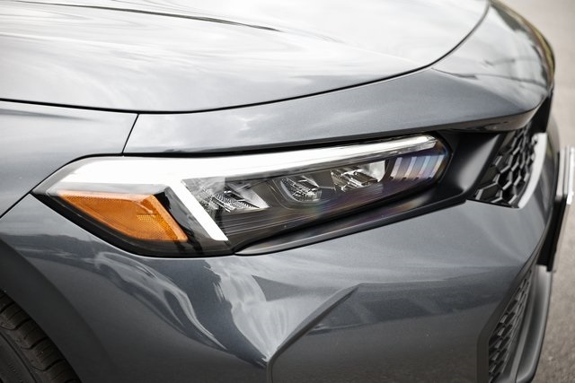 2026 Honda Civic Sport photo 17