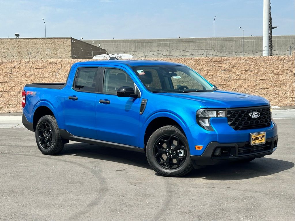 2025 Ford Maverick XLT's photo