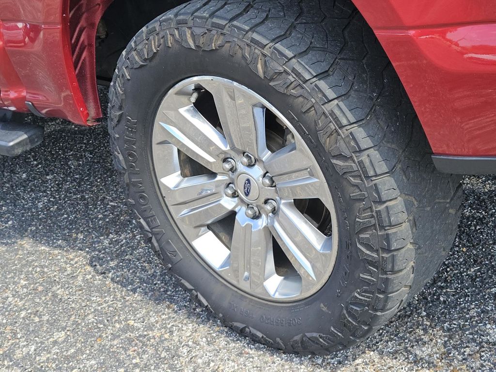 2019 Ford F-150 XLT photo 10