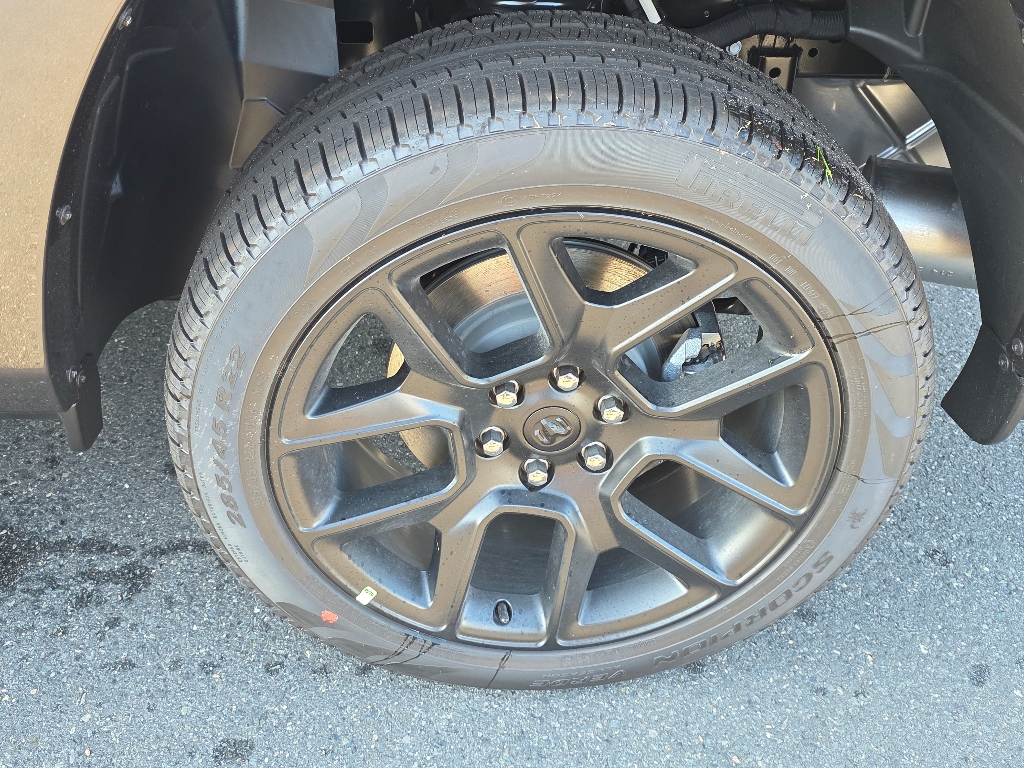 2026 Ram 1500 Laramie photo 4