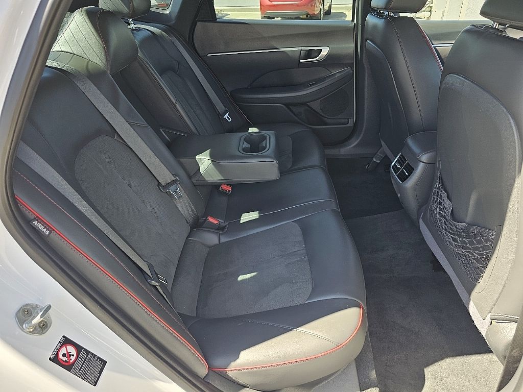 2021 Hyundai Sonata SEL Plus photo 16