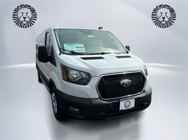 2025 Ford Transit Cargo Van photo 3