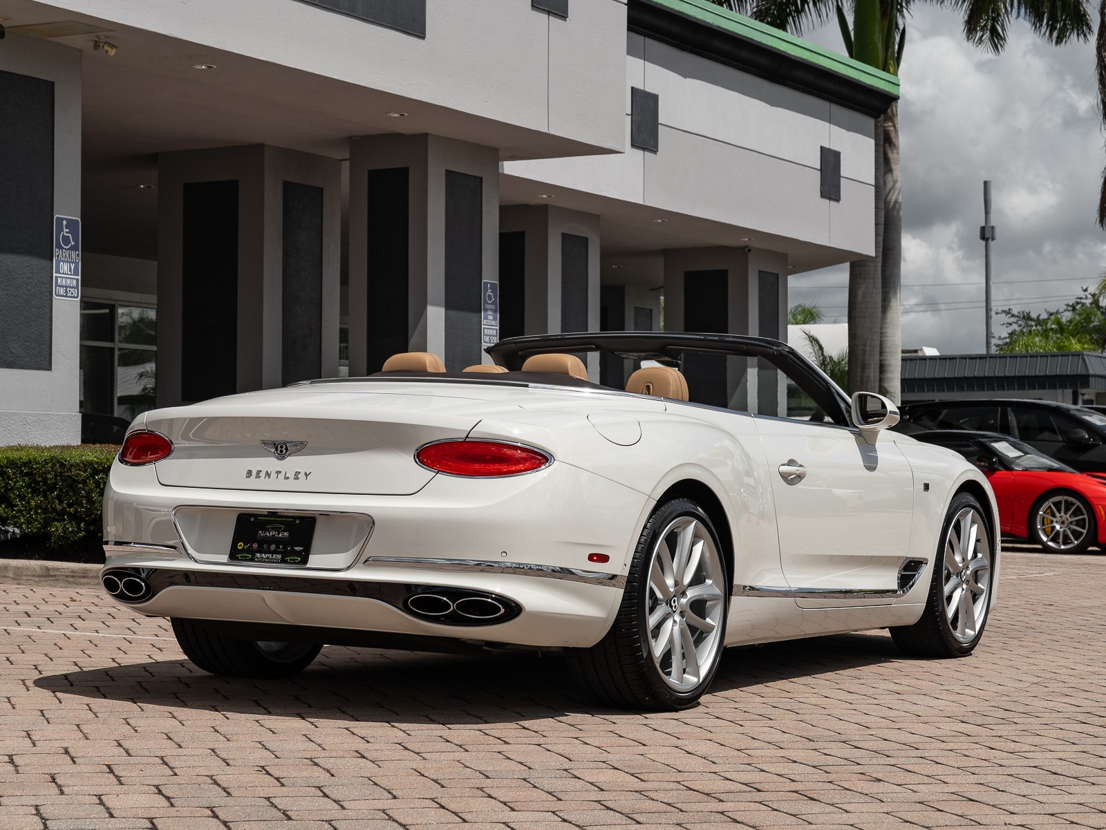 2020 Bentley Continental GTC GT V8 photo 16