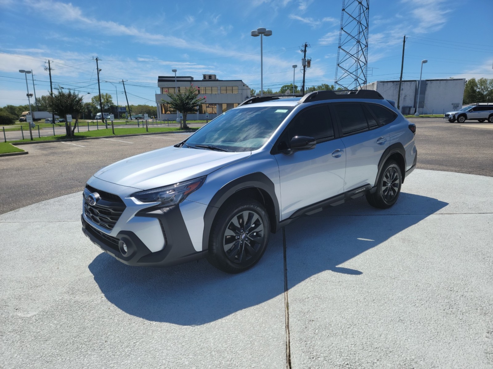 2025 Subaru Outback Onyx Edition XT photo 2