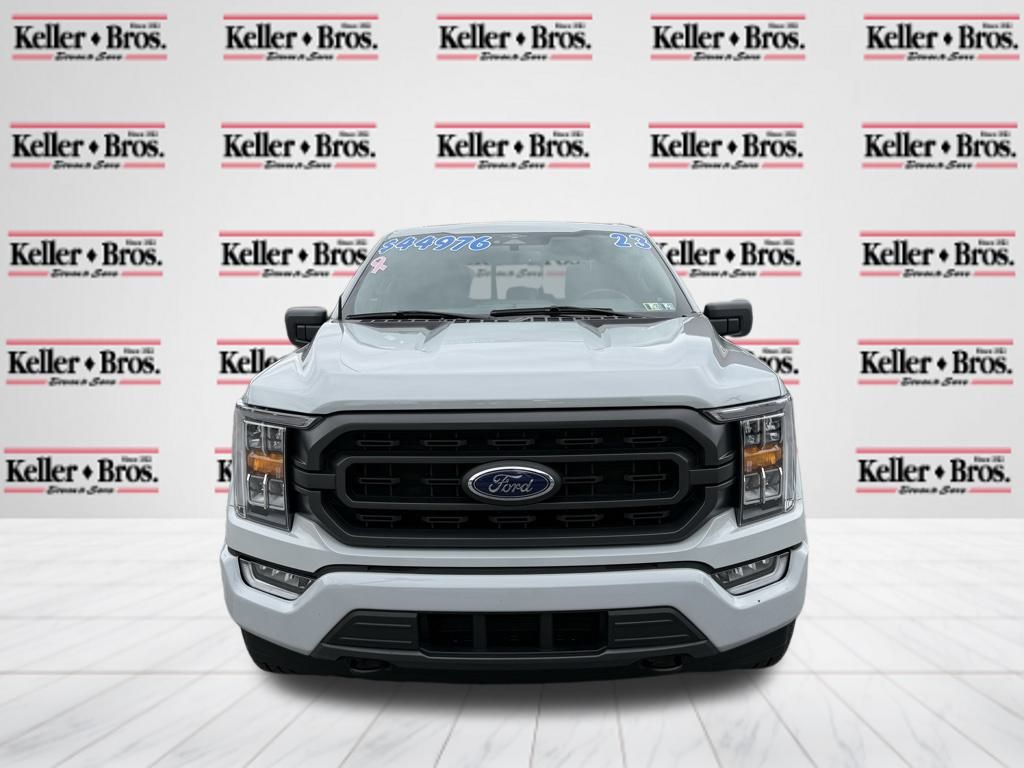 2023 Ford F-150 XLT photo 2