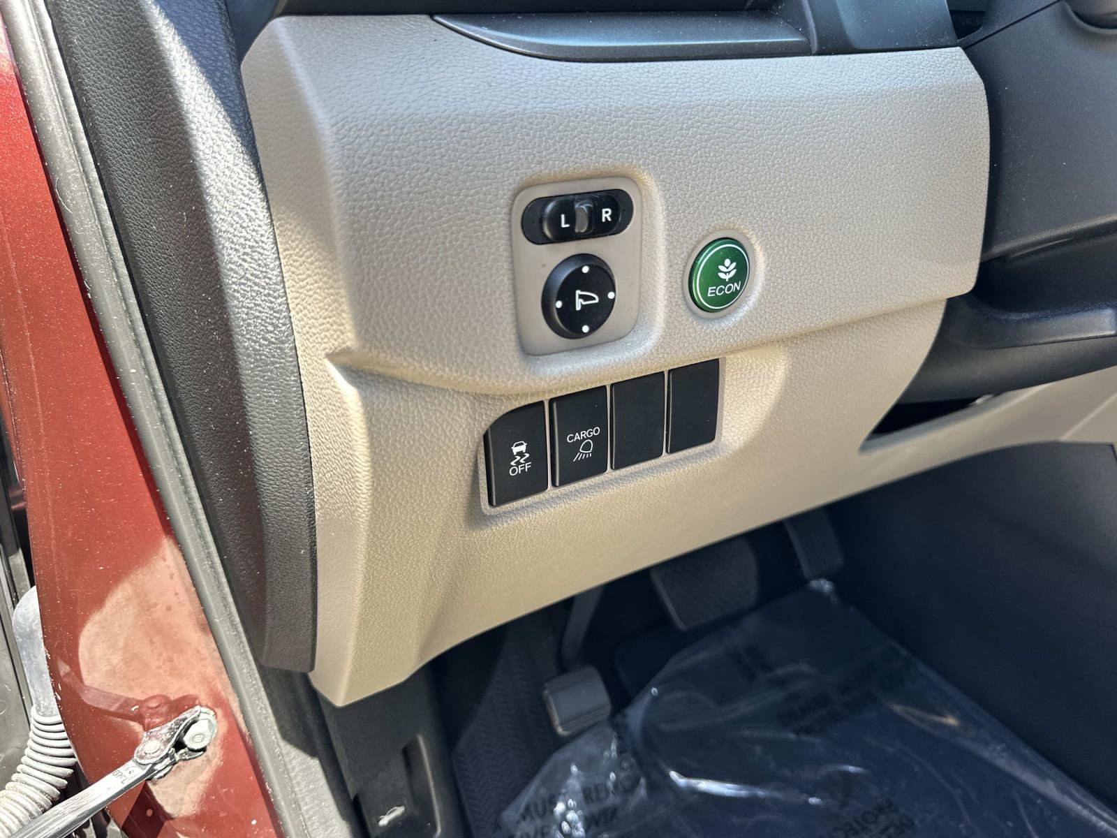2017 Honda Ridgeline RTL-T photo 17