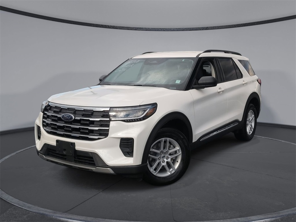 2025 Ford Explorer Active's photo