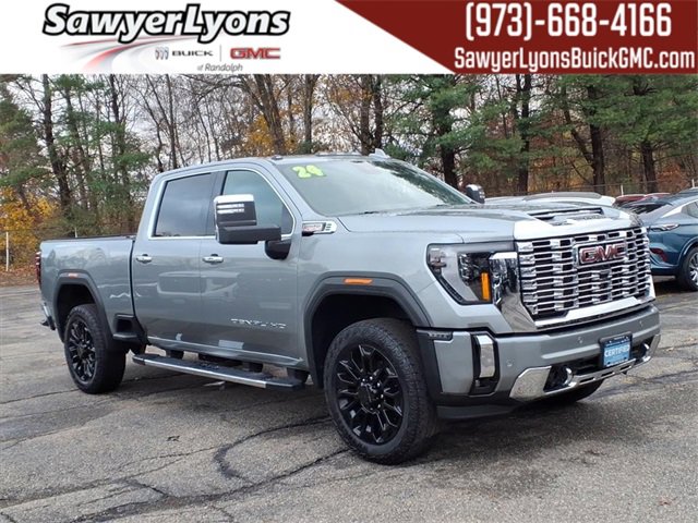 2024 GMC Sierra 2500HD Denali's photo