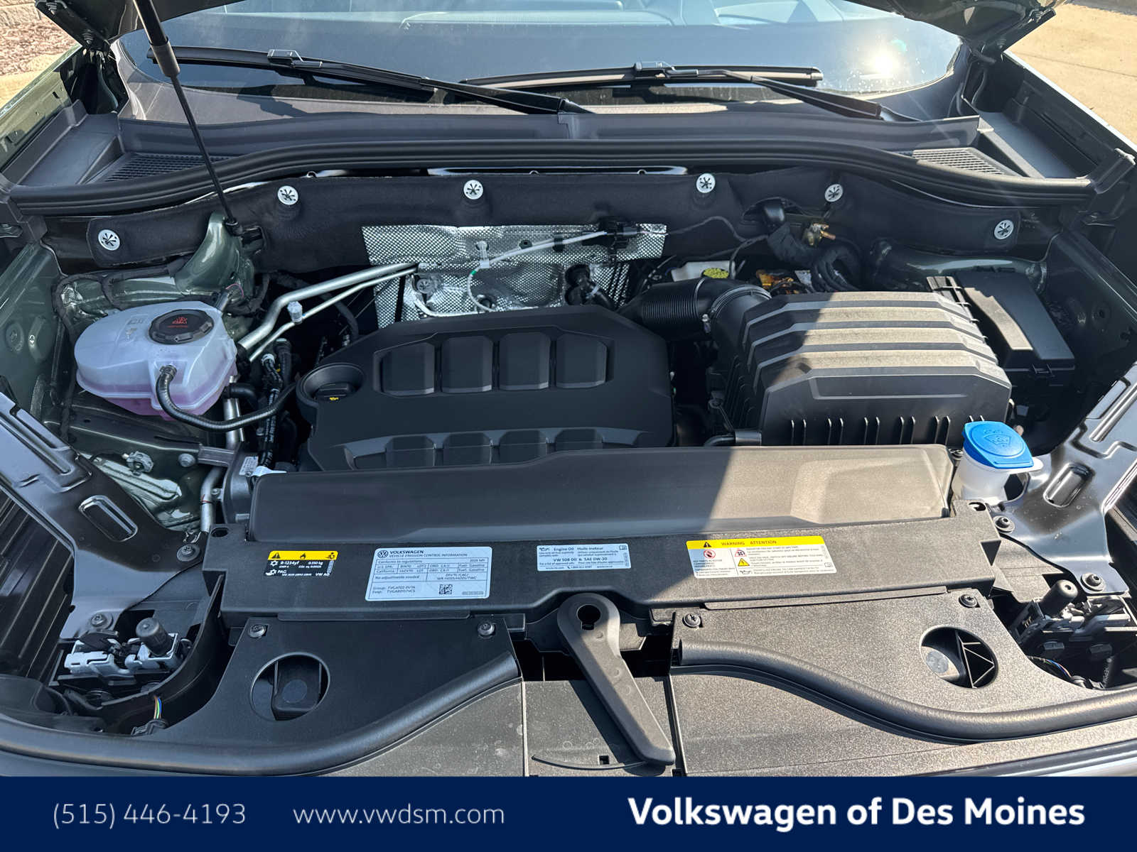 2026 Volkswagen Atlas Cross Sport SEL Premium R-Line photo 7