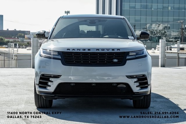 2025 Land Rover Range Rover Velar SE photo 3