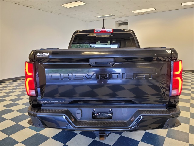 2023 Chevrolet Colorado Z71 photo 8