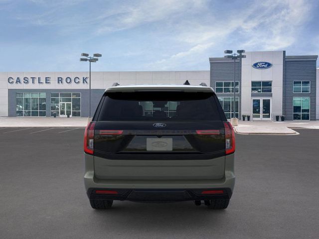 2025 Ford Expedition photo 5
