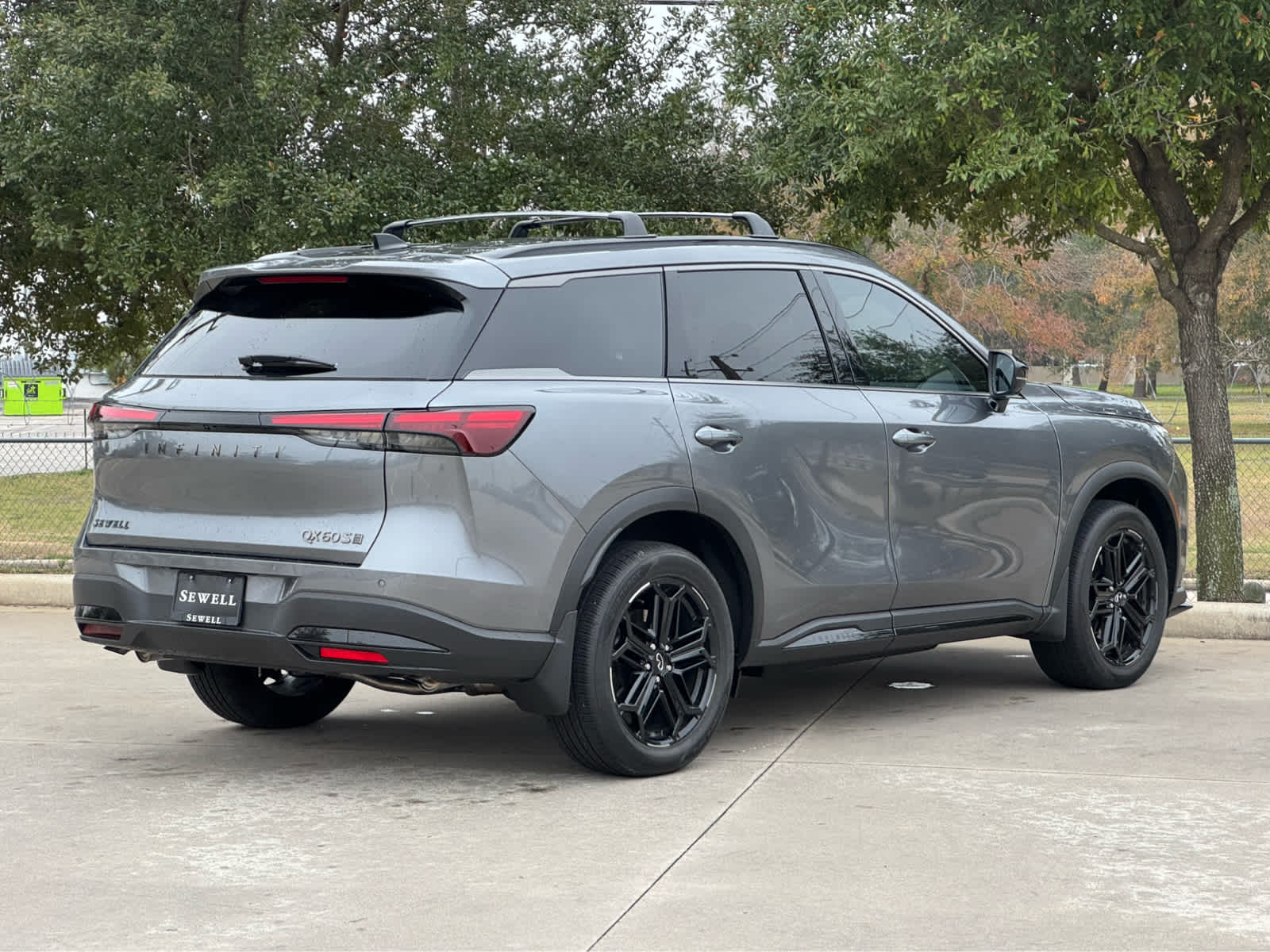 2026 INFINITI QX60 LUXE - Photo 4