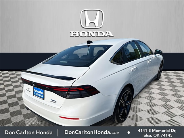 2025 Honda Accord Hybrid Sport photo 3