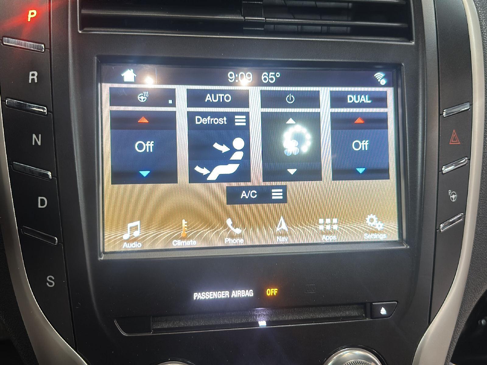 2016 Lincoln MKC Reserve photo 22