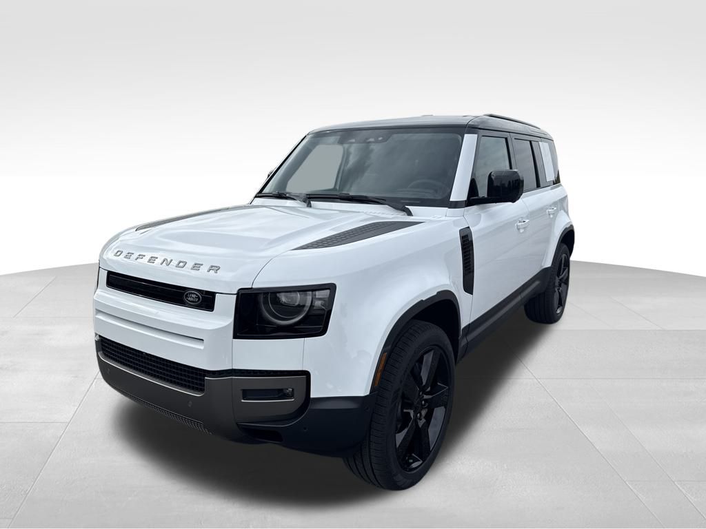 2026 Land Rover Defender S's photo