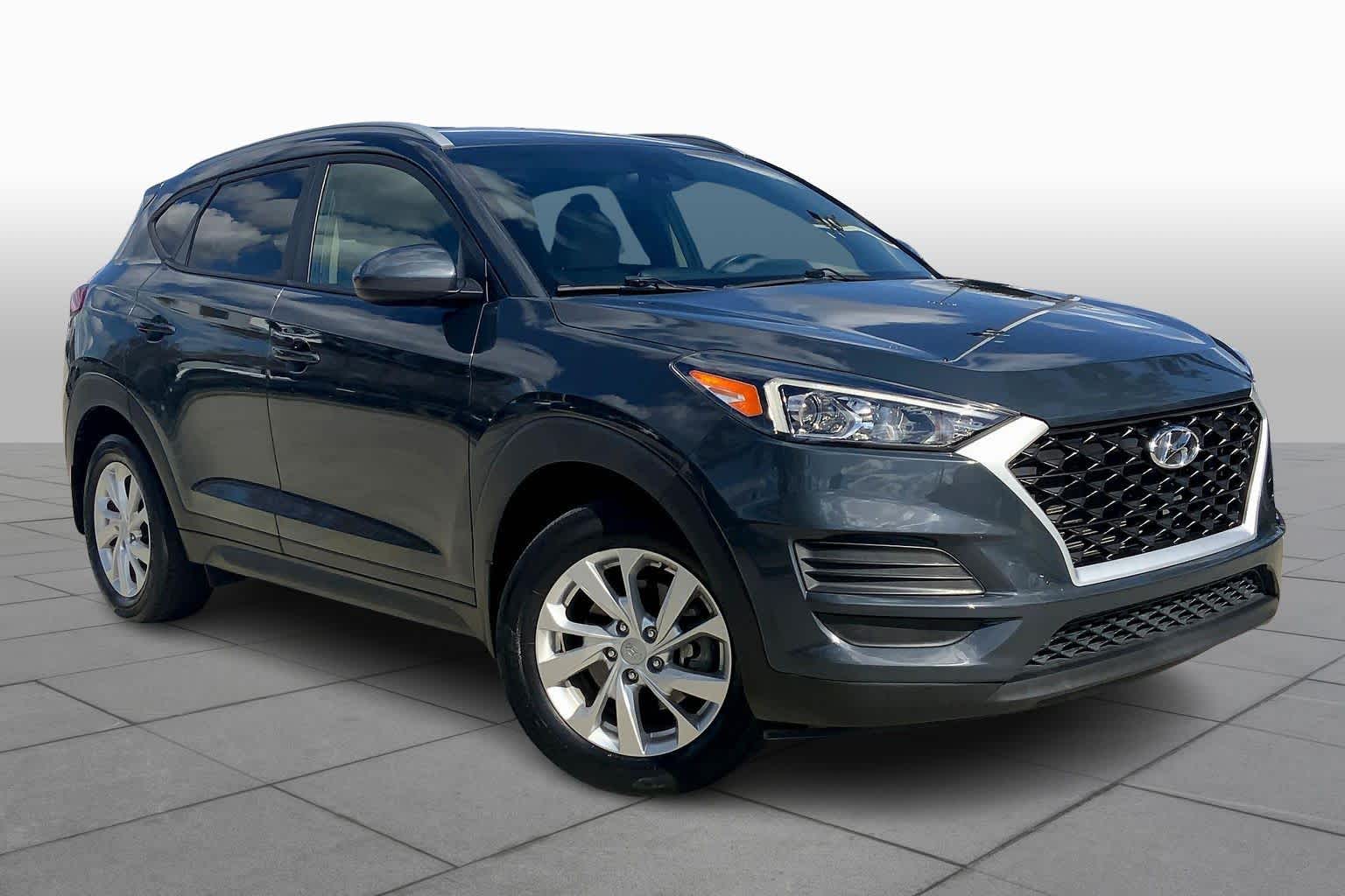 2021 Hyundai Tucson Value photo 2