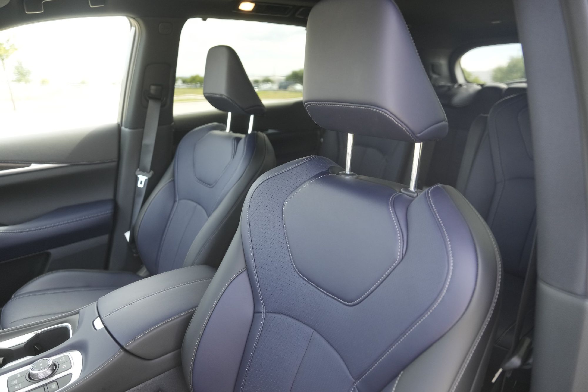 2026 Infiniti QX60 AWD photo 8