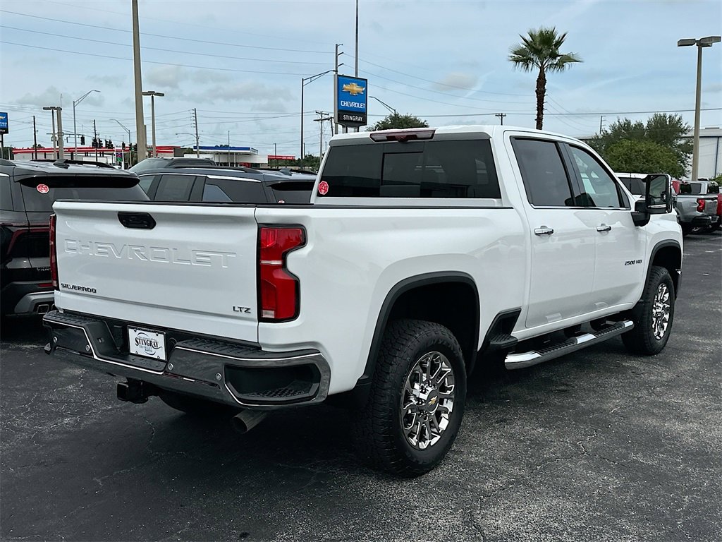 2026 Chevrolet Silverado 2500HD LTZ photo 4