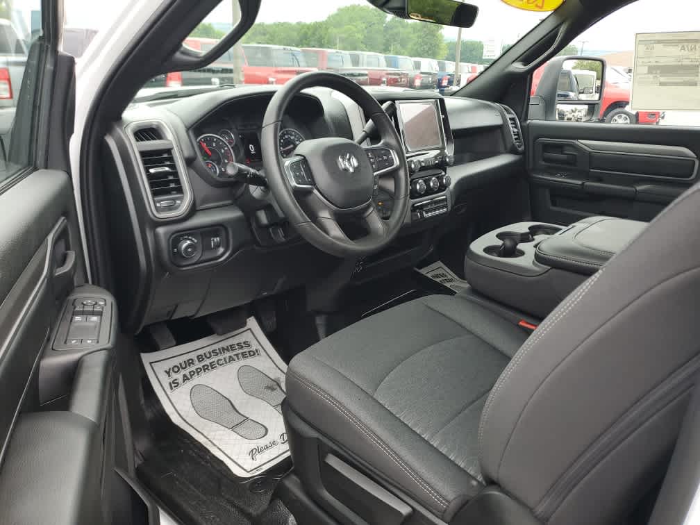2025 Ram 5500 Tradesman photo 10
