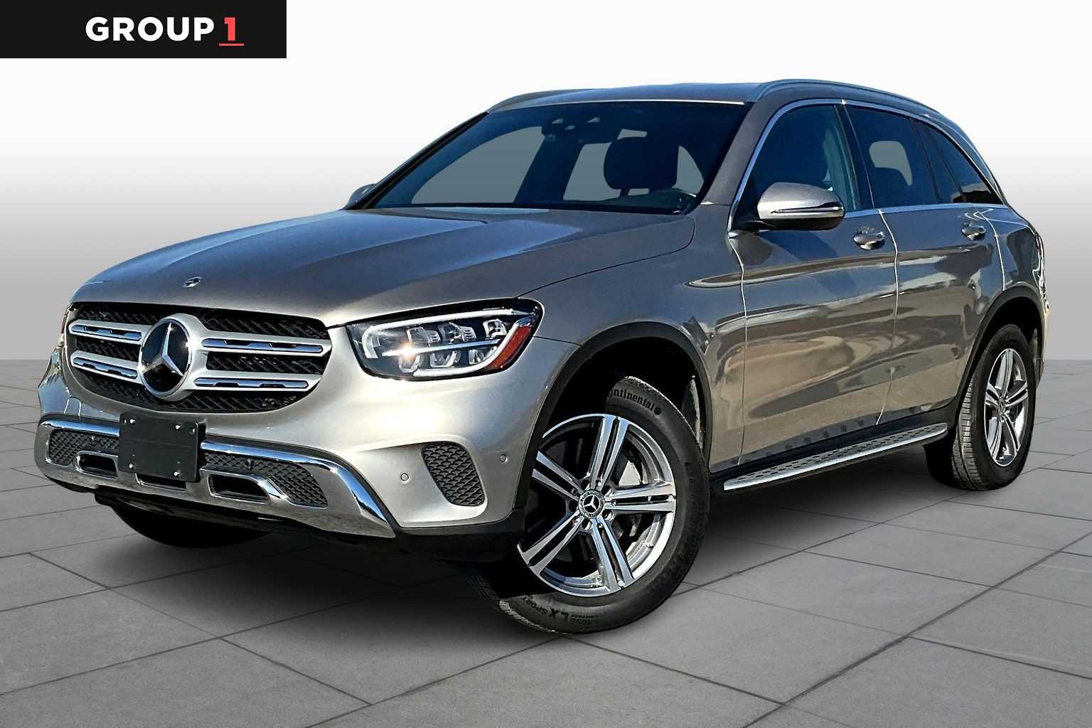 2022 Mercedes-Benz GLC GLC300's photo