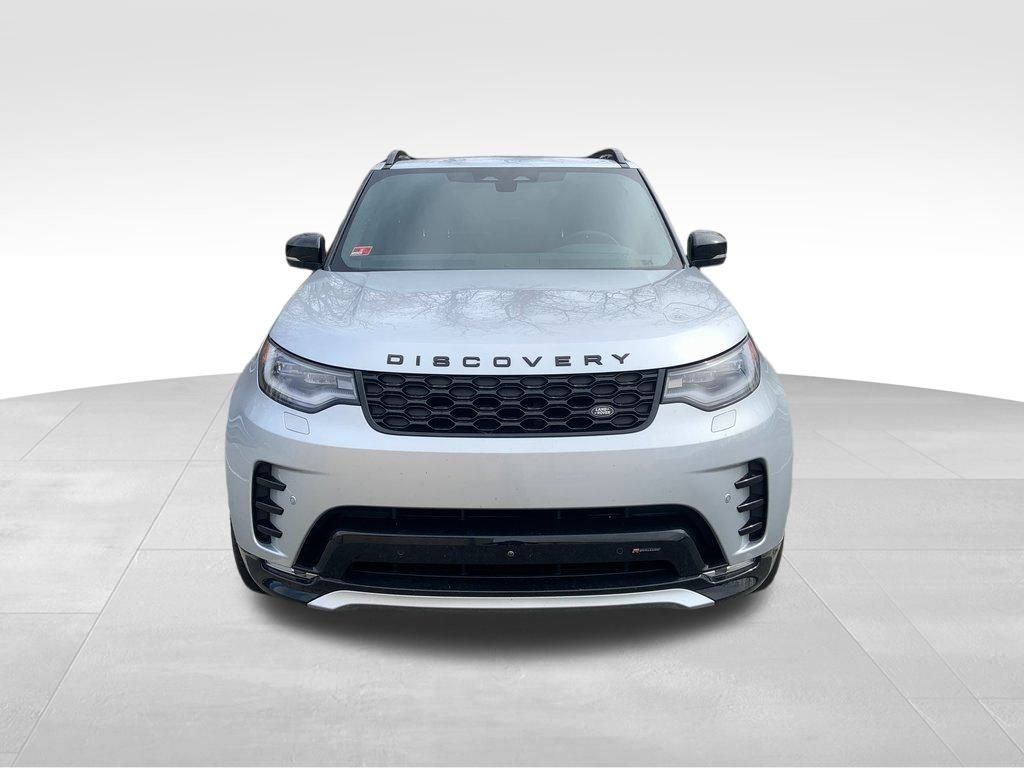 2023 Land Rover Discovery S R-Dynamic photo 2