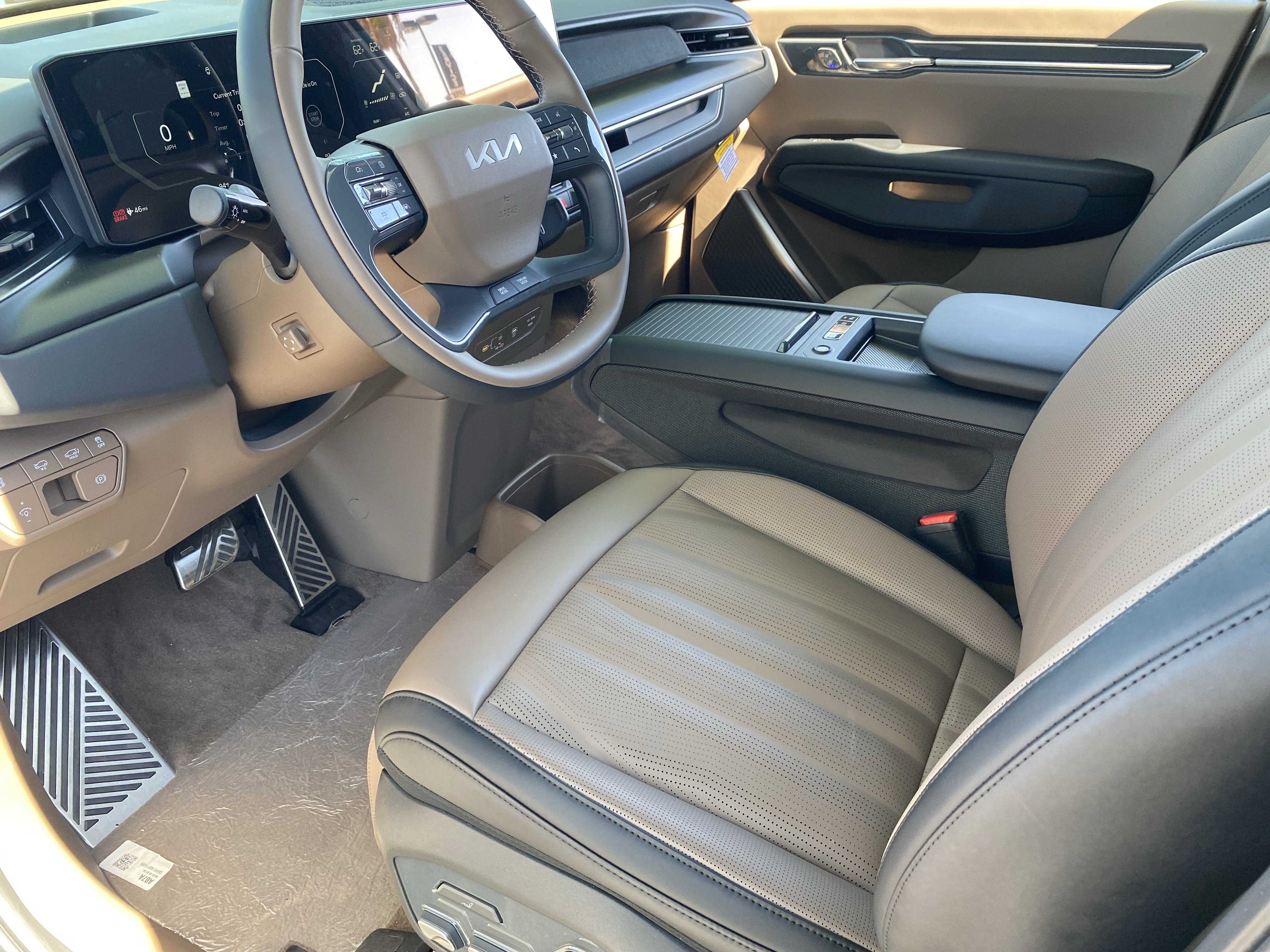 2026 Kia EV9 GT-Line photo 4