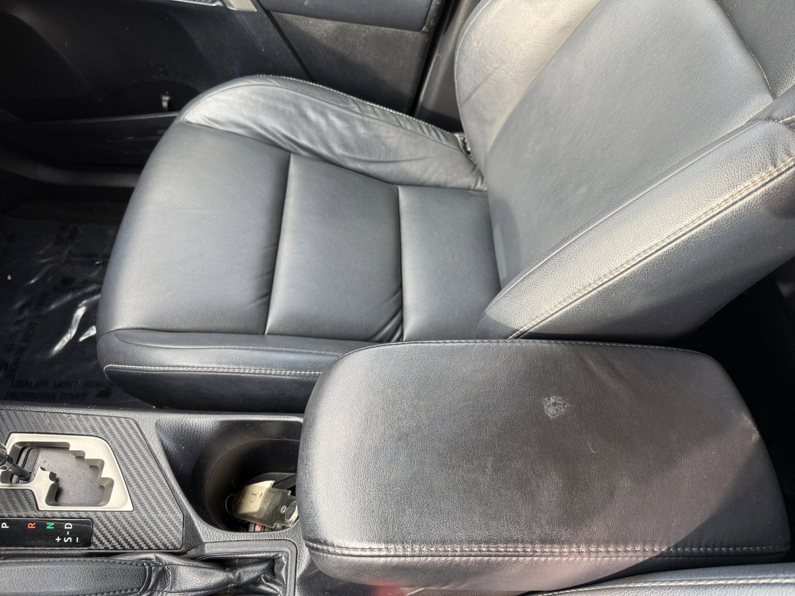 2015 Toyota RAV4 Limited photo 14