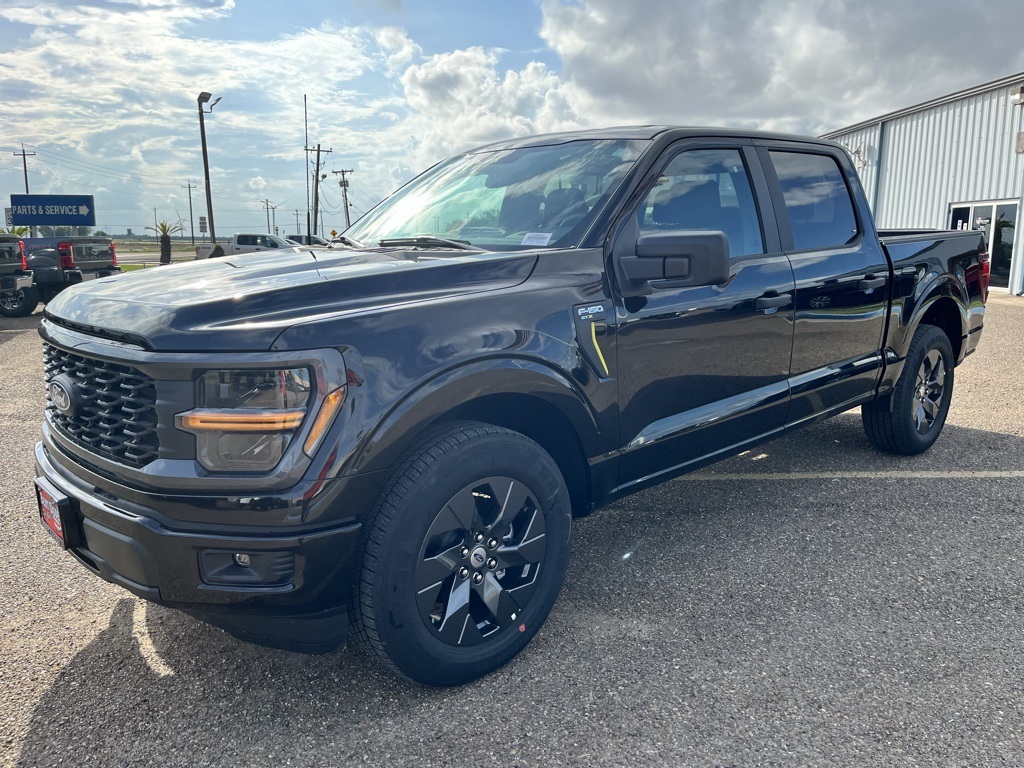 2025 Ford F-150 STX photo 3