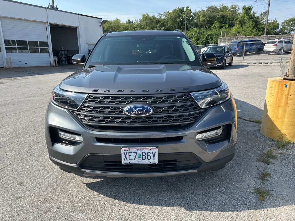 Used 2023 Ford Explorer XLT with VIN 1FMSK8DH2PGB77339 for sale in Kansas City