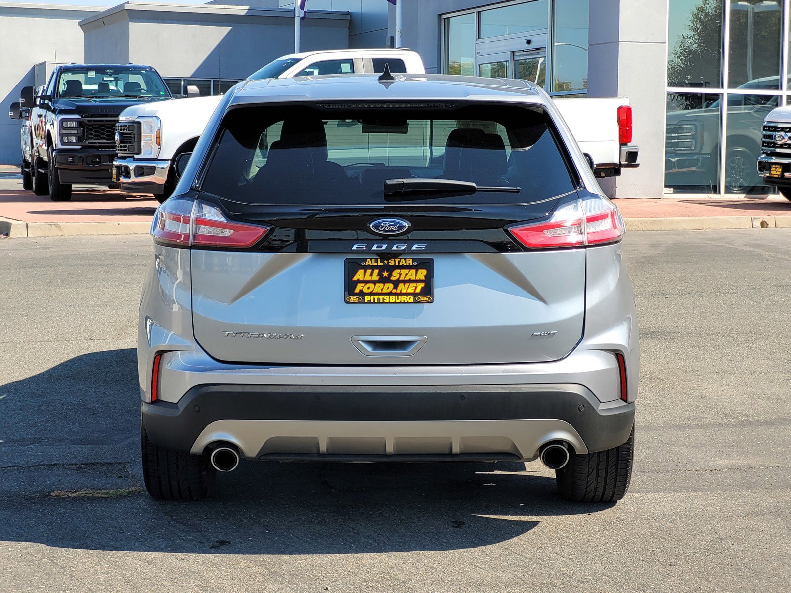 2024 Ford Edge Titanium photo 5