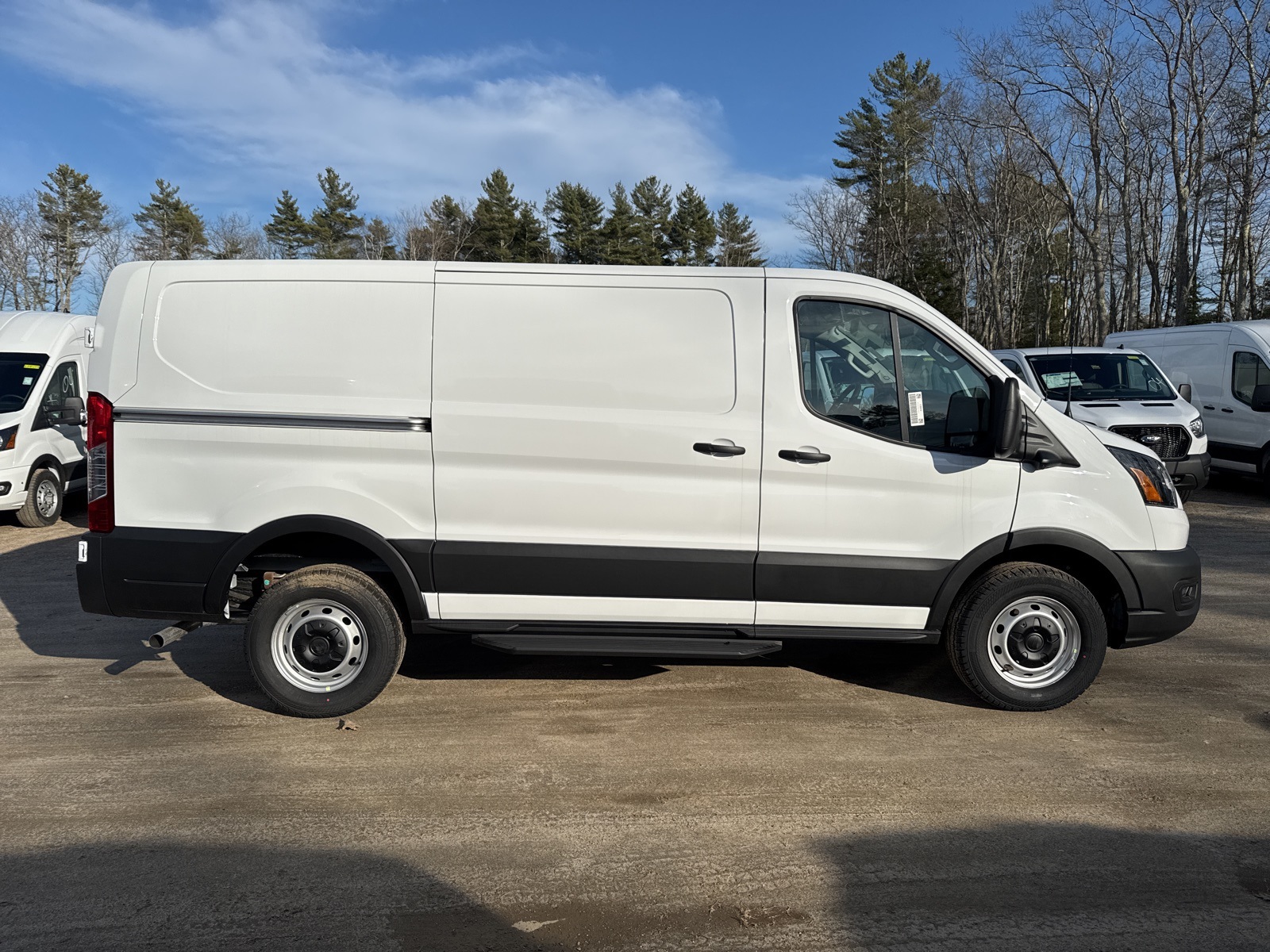 2024 Ford Transit Cargo Van photo 4