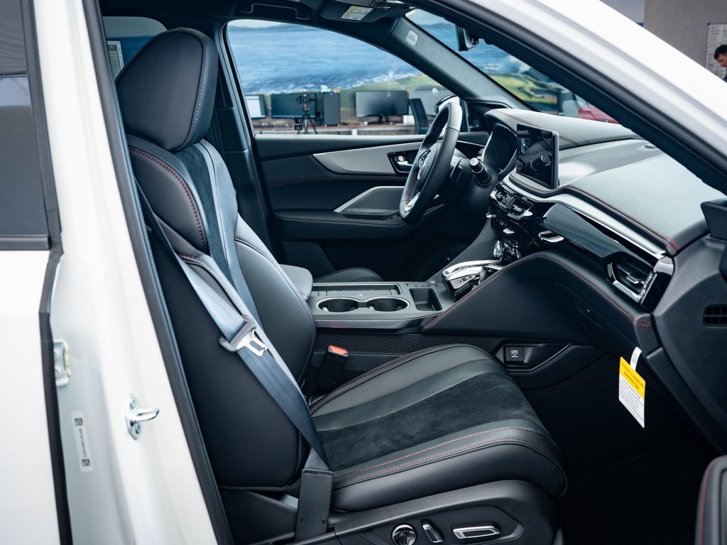2026 Acura MDX SH-AWD A-Spec photo 37