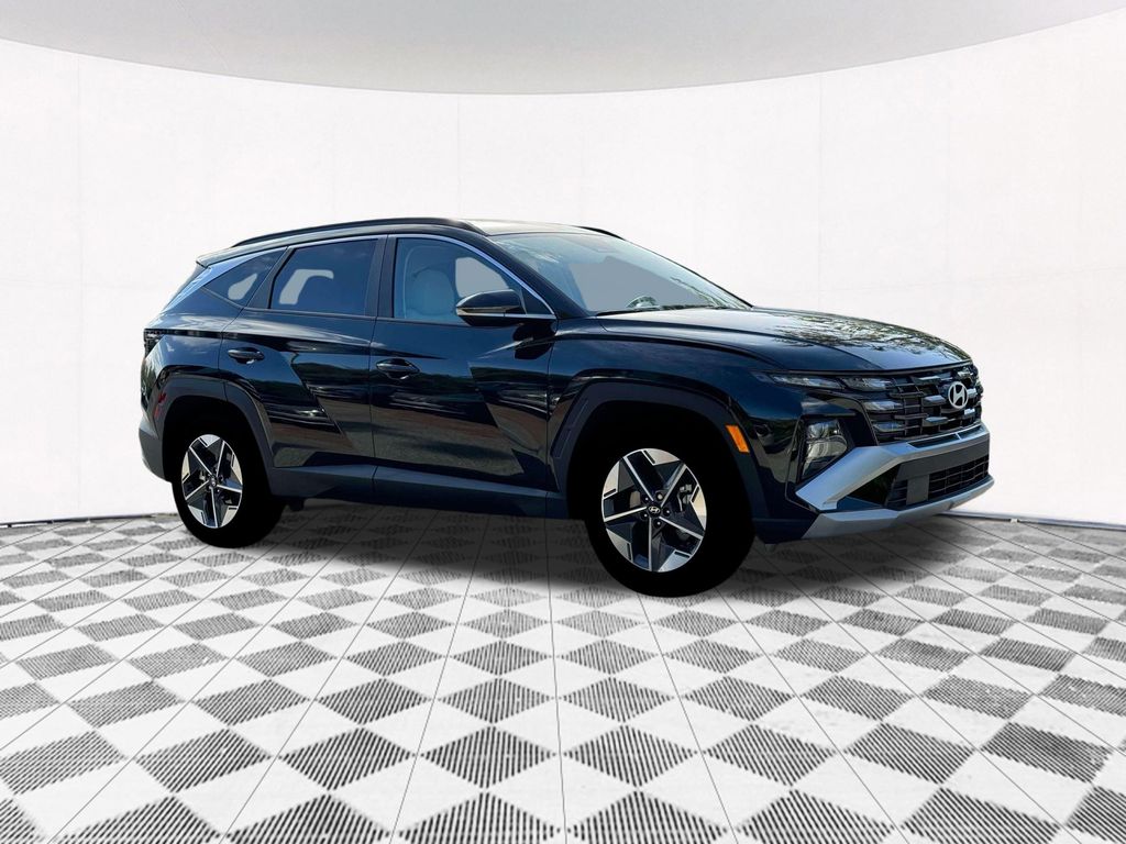 2025 Hyundai Tucson SEL Convenience photo 9