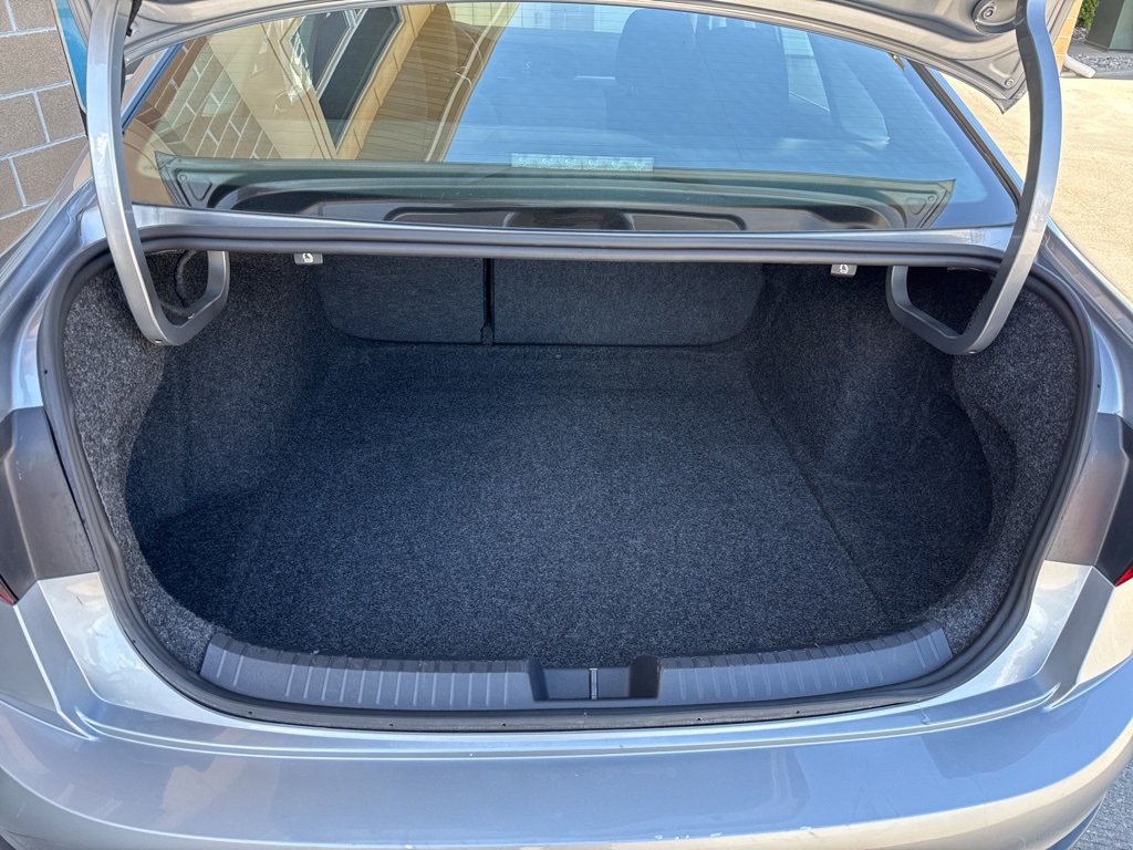 2024 Volkswagen Jetta 1.5T S photo 22