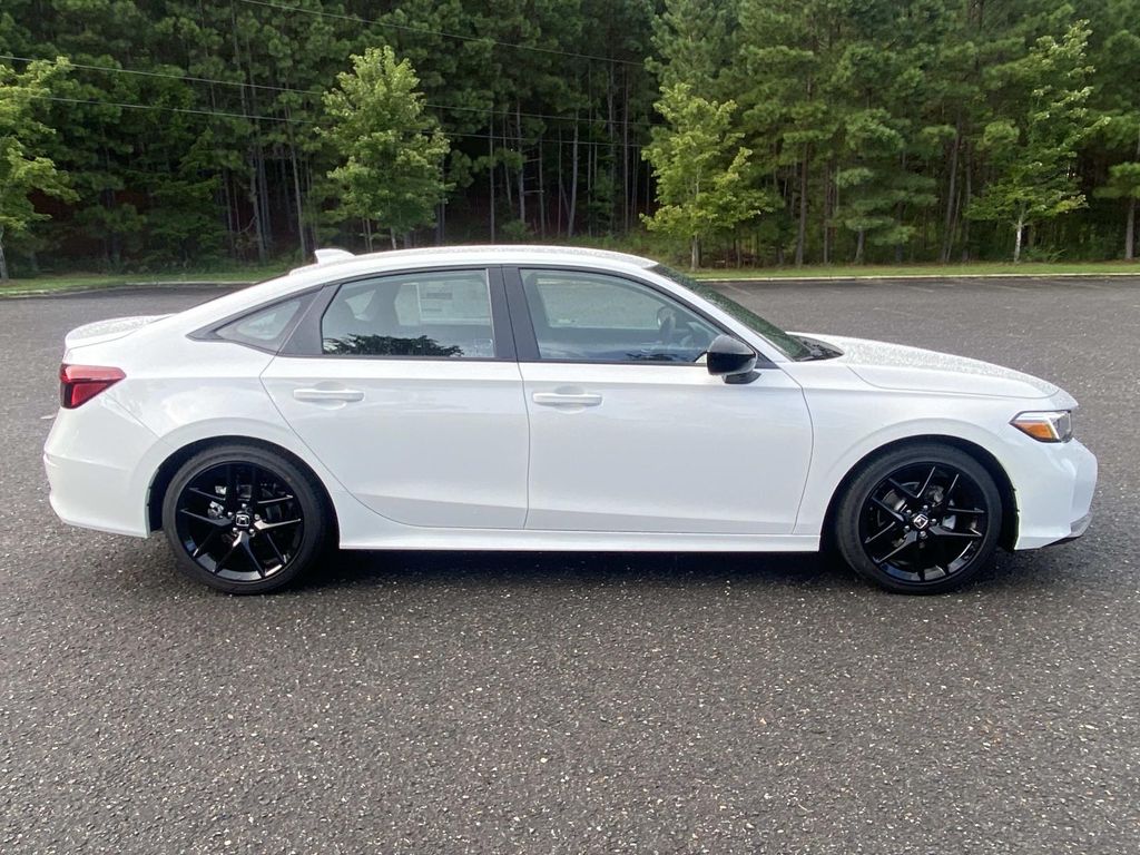 2026 Honda Civic Sport photo 4