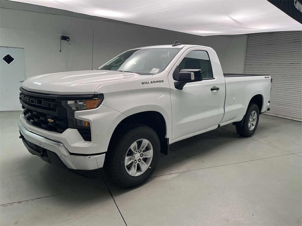 2025 Chevrolet Silverado 1500 photo 4