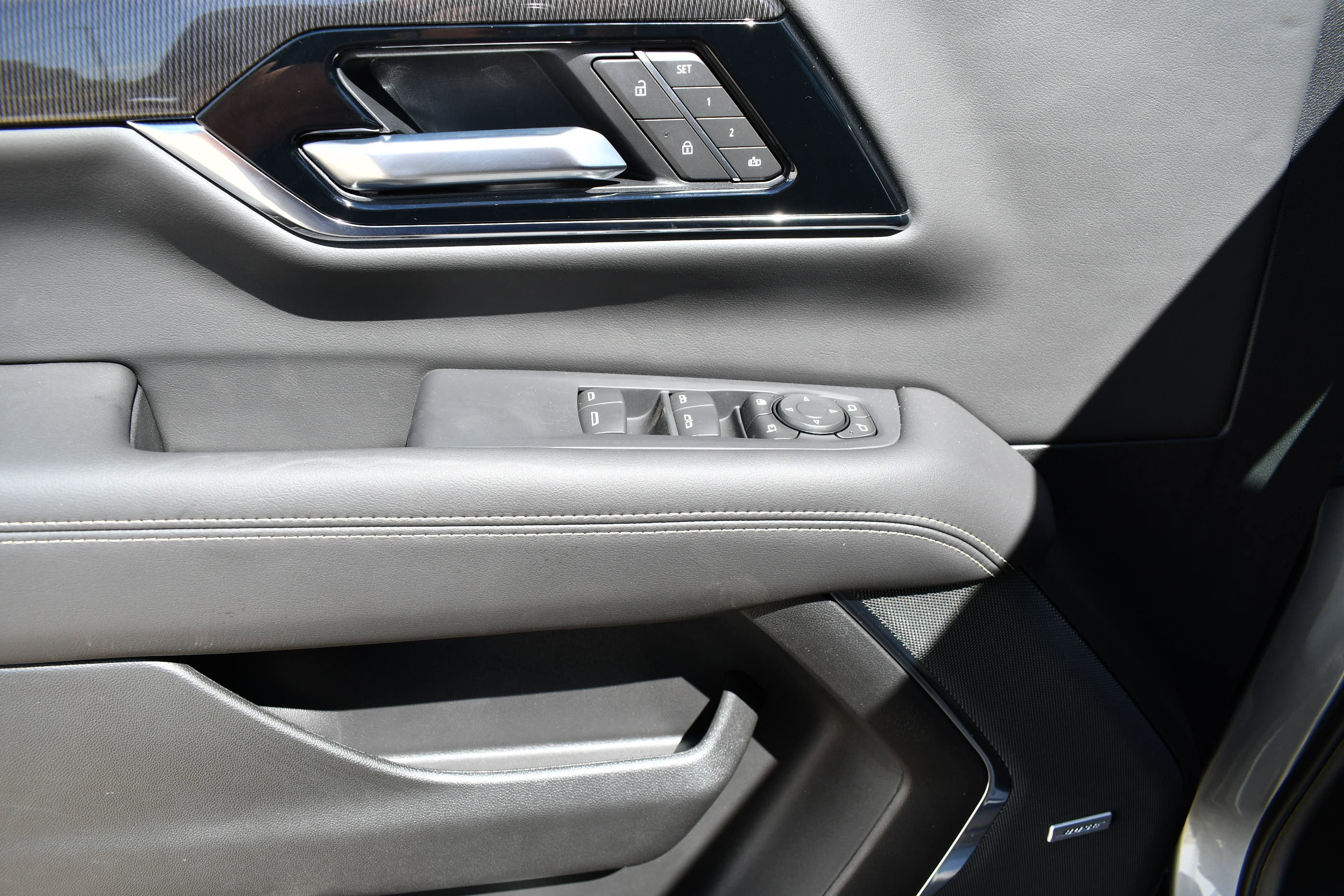 2025 Gmc Yukon photo 13