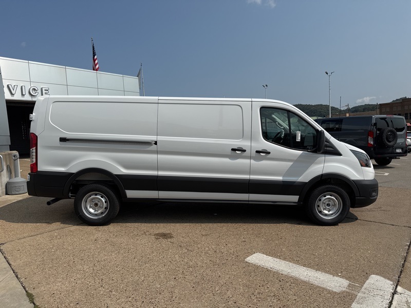 2025 Ford Transit photo 5