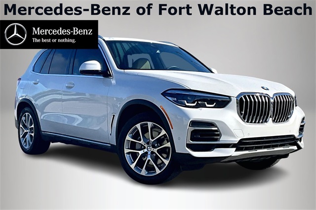 2022 BMW X5 40i's photo