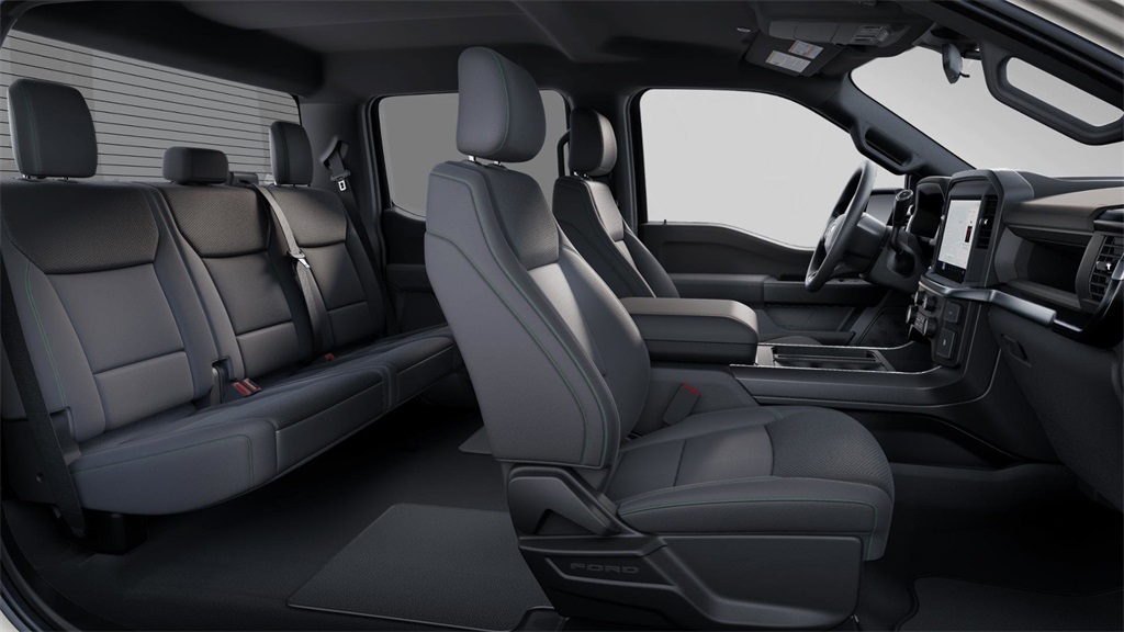 2025 Ford F-150 STX photo 6
