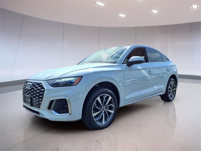 2025 Audi Q5 Sportback 45 S line Premium Plus photo 4