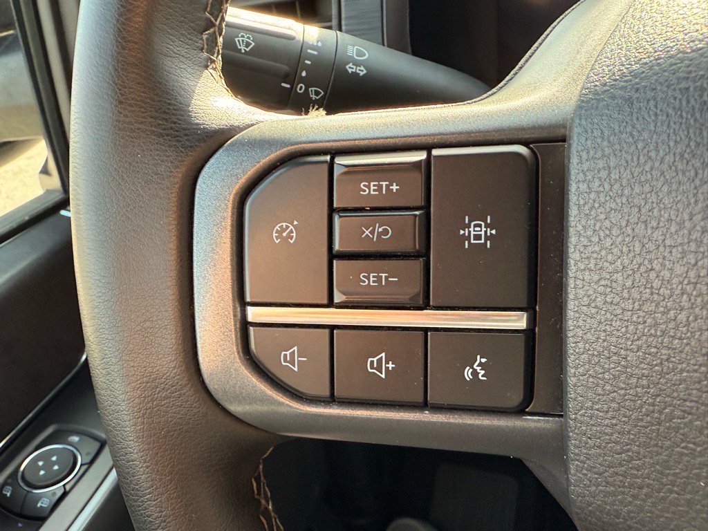 2024 Ford F-150 XLT photo 14
