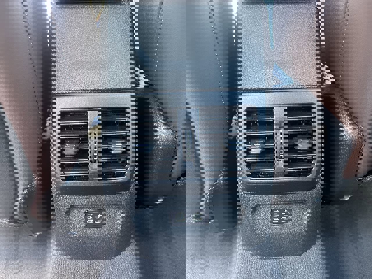 2026 Bmw 228 photo 28