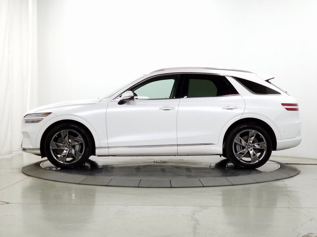 2024 Genesis Electrified GV70 Advanced photo 5