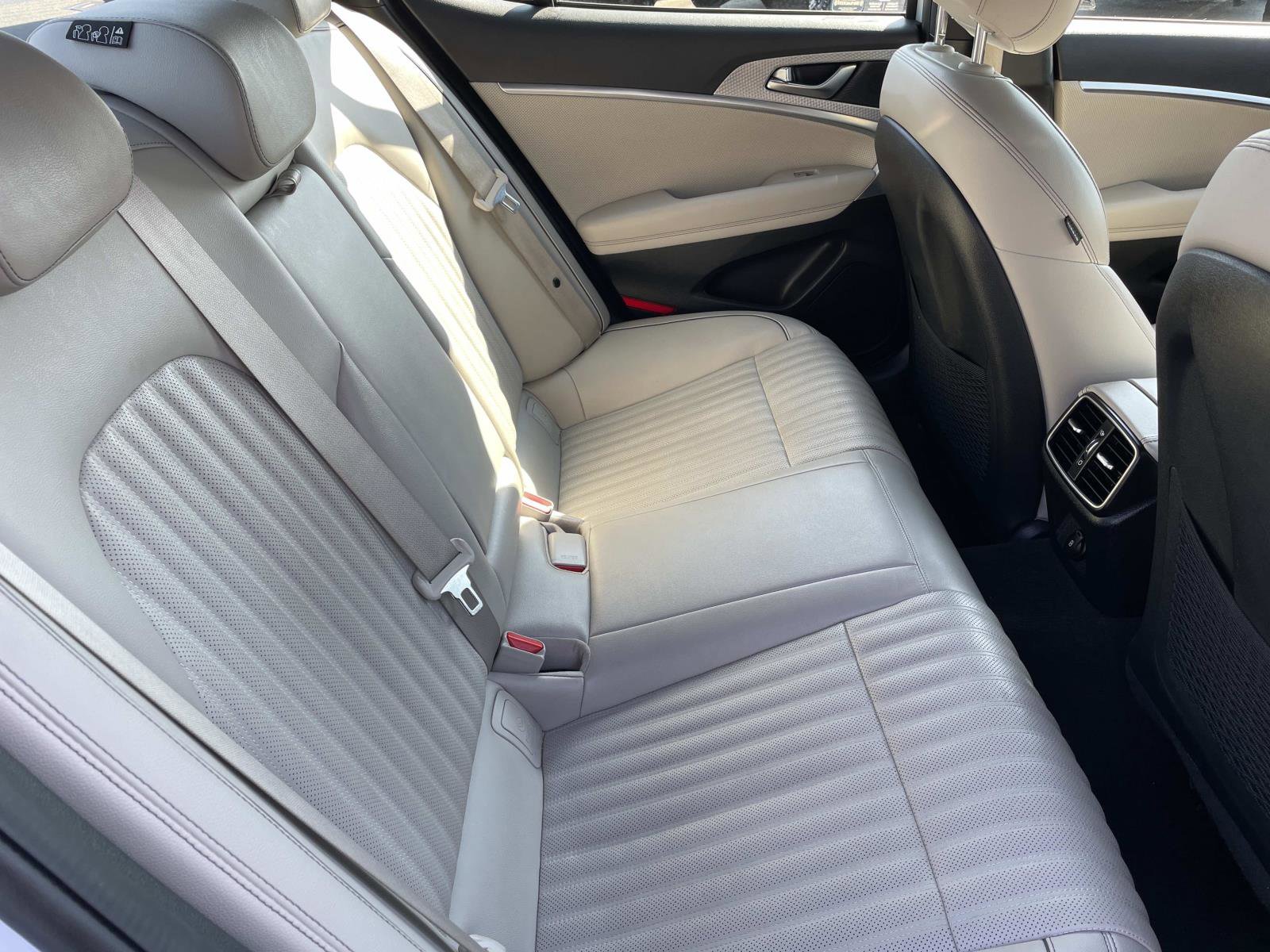 2023 Genesis G70 3.3T photo 20