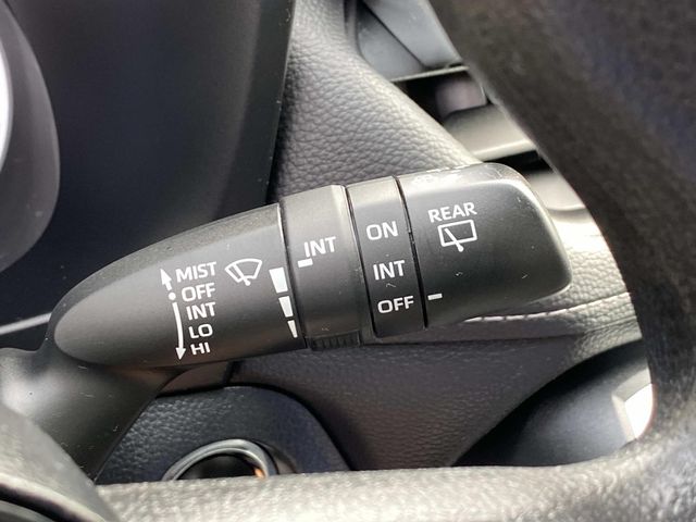 2023 Toyota RAV4 XLE photo 15