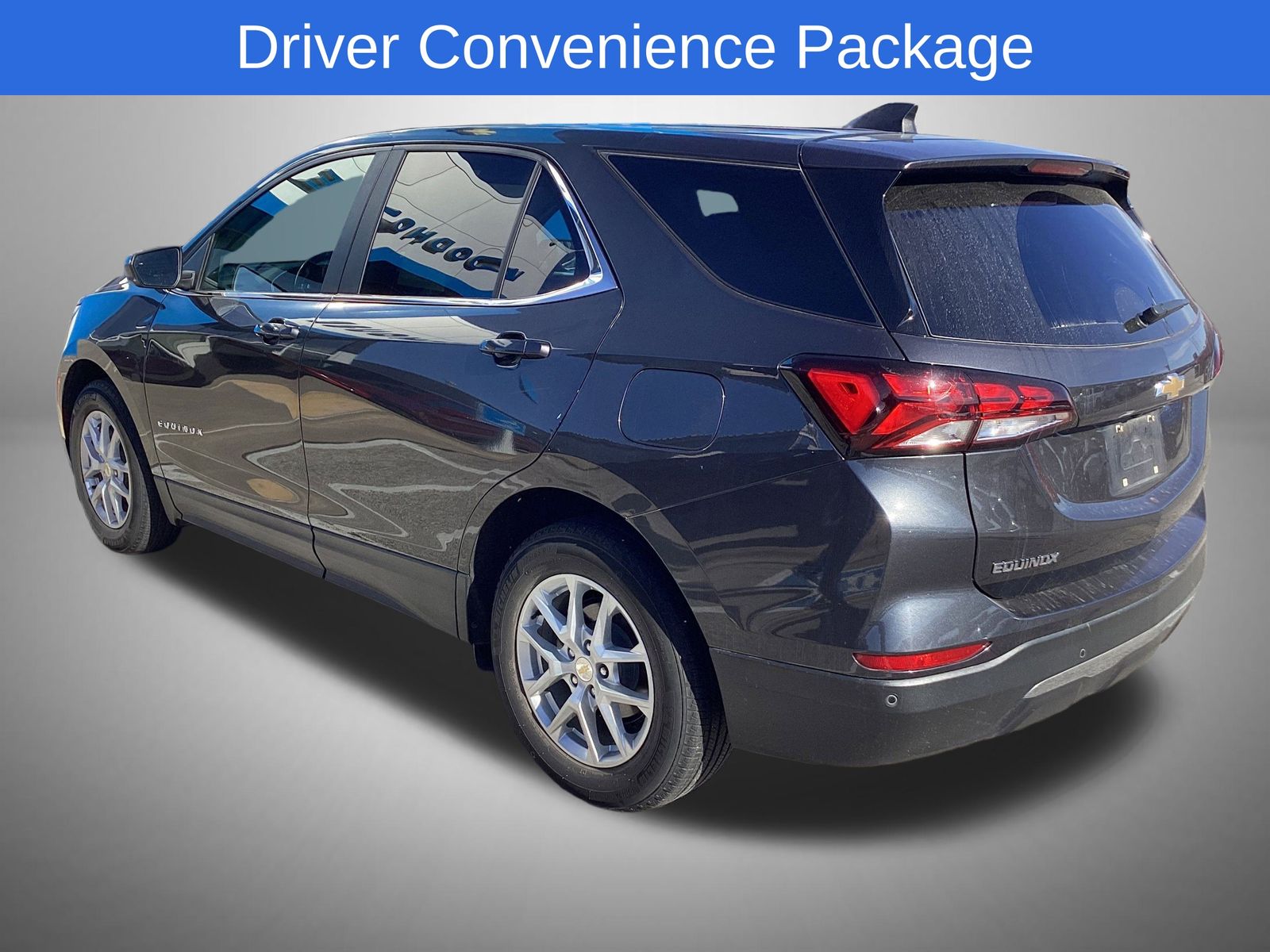 2022 Chevrolet Equinox LT photo 3