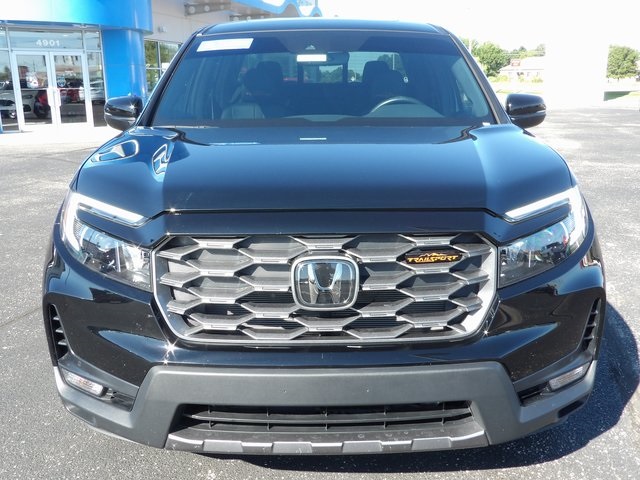 2024 Honda Ridgeline TrailSport photo 2