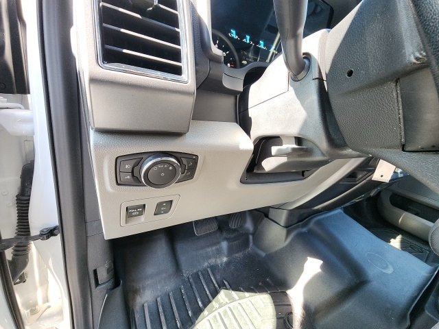 2020 Ford F-150 XLT photo 11
